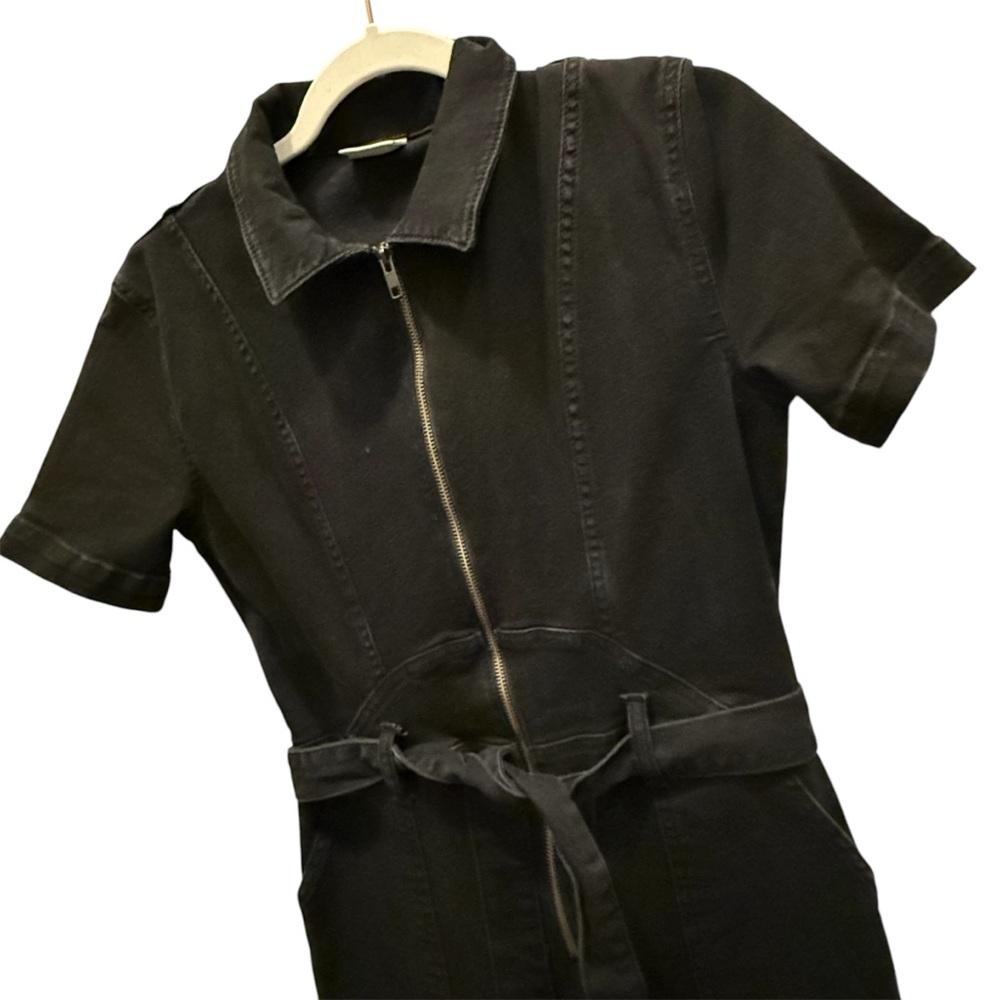 Chic Black Women's Jumpsuit - Picture 4 of 8